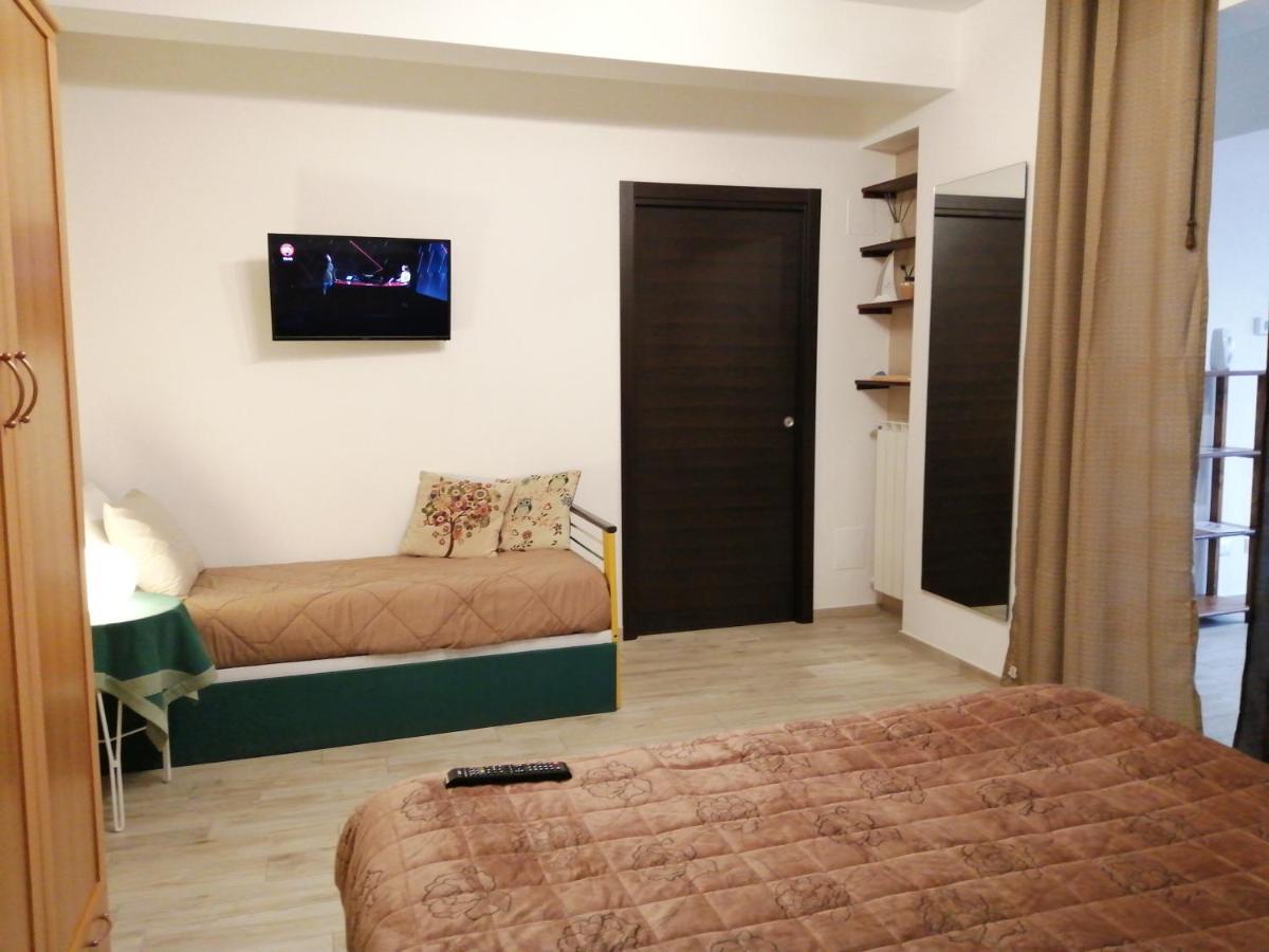 Il Labirinto Bed and Breakfast Σουλμόνα Εξωτερικό φωτογραφία